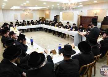 העדות של רב העיר