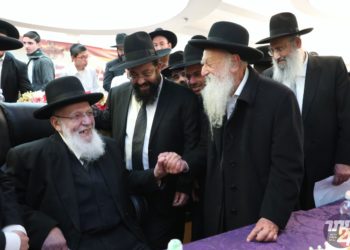ביתר התרגשה: מרן ראש הישיבה הגאון הגדול רבי שלום כהן בביקור מרומם ומיוחד בעיר