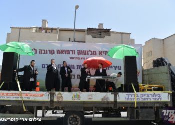 סידור פסח כהלכתו | יותר מחודש לאחר התפרצות הנגיף בעיר: כך חגגה ביתר את חג הפסח בצל התפשטותו של נגיף הקורונה