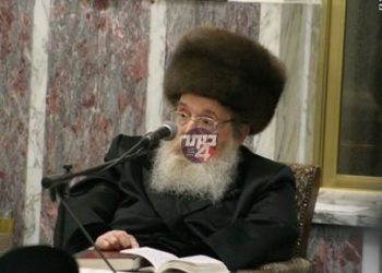 יו”ר מרכז אגודות ישראל בירושלים מאיר פרוש בשיחה אחרי מטתו של האדמור מסדיגורה זצ”ל