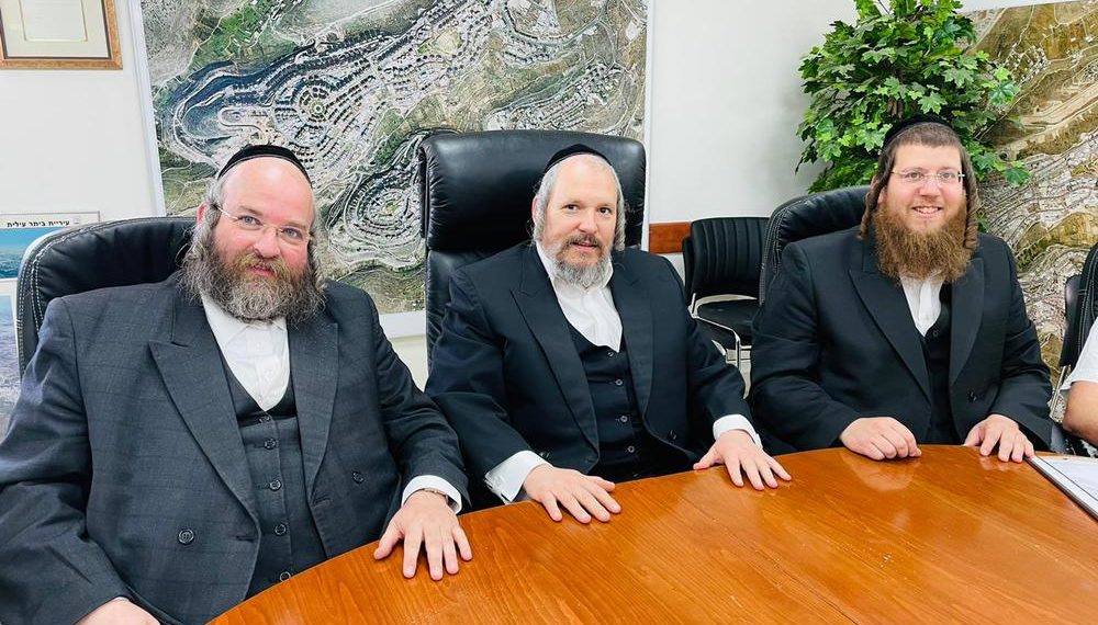 חילופים במועצת העיר: ר’ בנימין הרשלר מפנה את מקומו לטובת עוזרו ר’ יצחק מאיר ברים