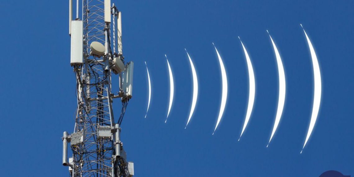 אזורים שלמים בעיר ללא קליטה סלולרית | תחקיר ‘שערים’ בעקבות בעיית הקליטה בעיר מגלה: חוסר משווע באנטנות בעיר