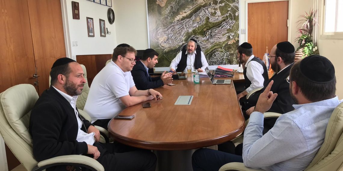 ביתר מובילה בחסד: מאות מתנדבי ידידים התגייסו לסייע בשינוע אוכל ותרופות למבודדים ולאוכלוסייה מוחלשת