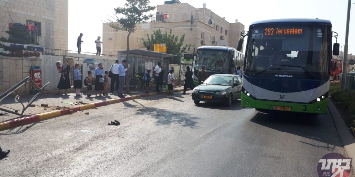 עַל נִסֶיךָ שְבְּכָל יוֹם | תשעה פצועים בתאונה מסוכנת ברחוב המגיד ממעזריטש, כאשר אוטובוס לא האט במעגל התנועה