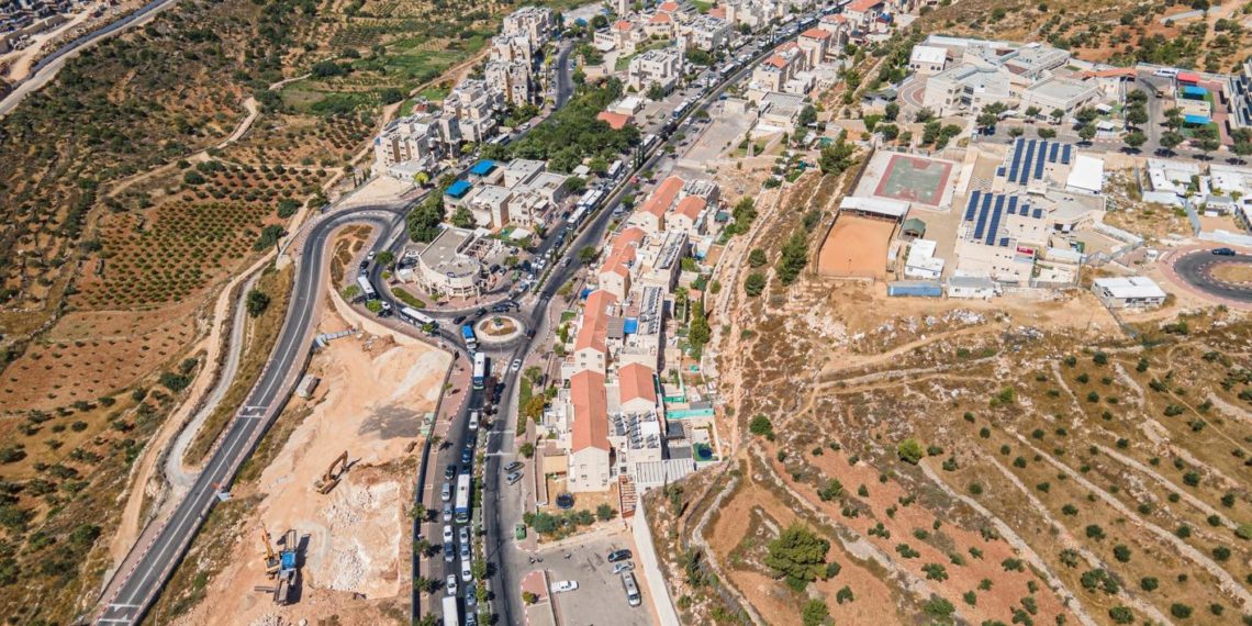 ויהי אחרי הסגר | 1,000 חולים מאומתים רשמית, יותר מ-2,000 תושבים בבידוד: תמונת המצב המלאה בעיר לאחר הסגרת הסגר