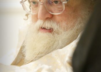 המונים השתתפו בטישים ותפילות הקודש במחיצתו של כ”ק האדמו”ר מתולדות אברהם יצחק שליט”א. #רשמים וסיקור#