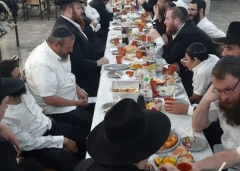 ולכל היד החזקה: קהל רב השתתף באירועי ‘סיום הרמב”ם’ בעיר, שנשזרו בהתוועדות לרגל הילולת כ”ק מרן האדמו”ר מליובאוויטש זי”ע