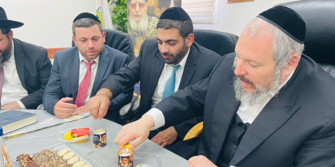 לזכרו של מאור העולם