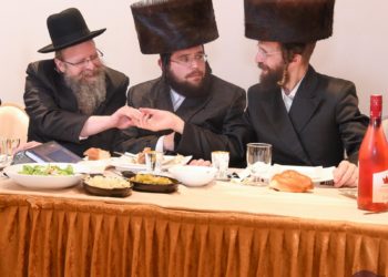 שמחת נישואי בן הרב ר’ עובדי’ה הומינר שליט”א, ראש ומייסד רשת בתי ההוראה לשכת הפוסקים. גלריה מיוחדת