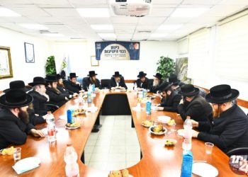 ראשי הישיבות בעירנו התכנסו  לכתיבת חבורות וסיום זמן קיץ בישיבות הקדושות