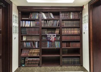 ארון כבד קרס על ילדים בביהמ”ד