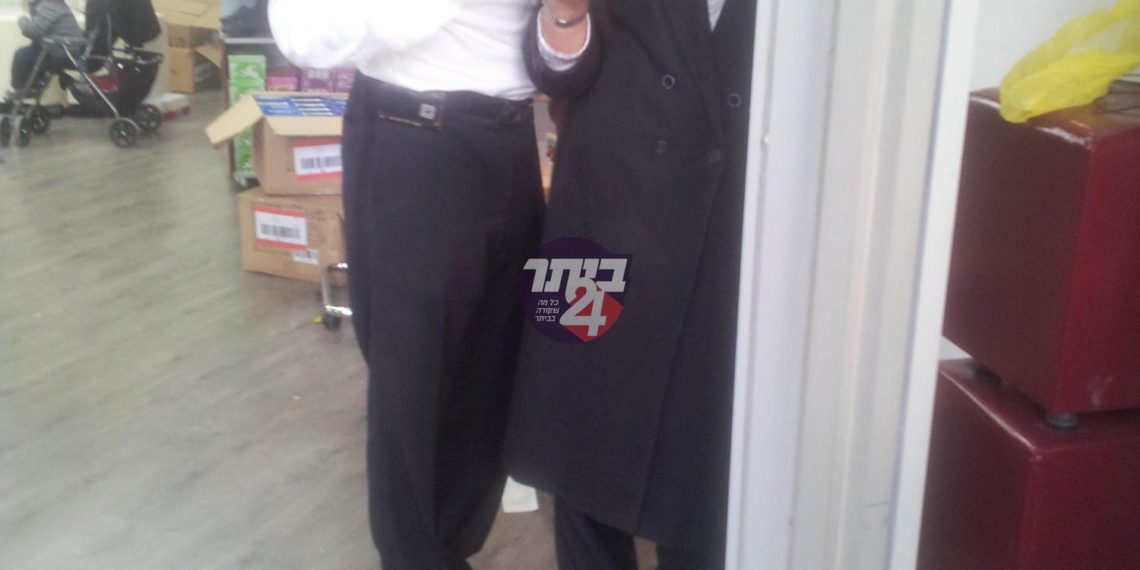 ביתר צועדת עם ‘דנדי’