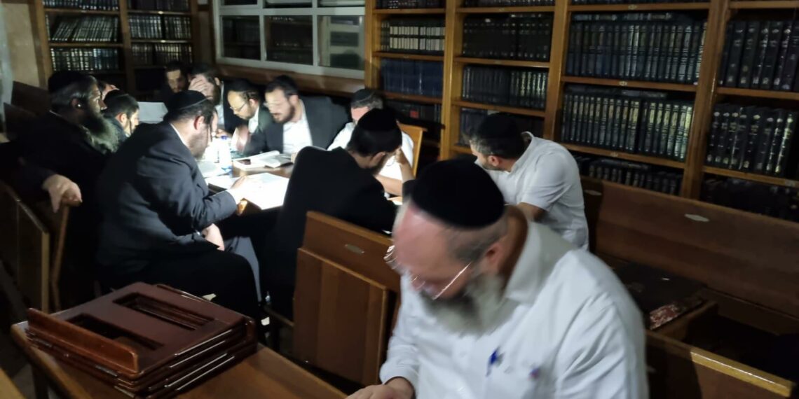 חושך בעיניים