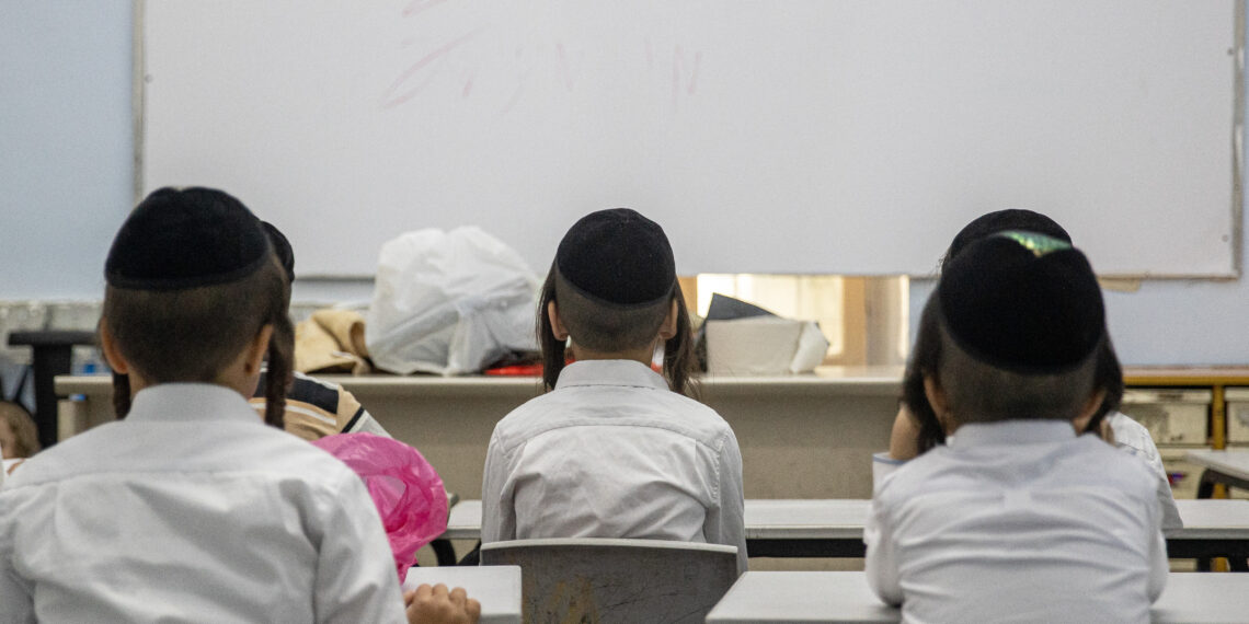 בזכות הבל פיהם