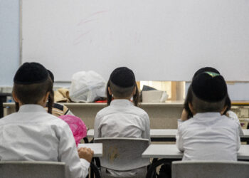 בזכות הבל פיהם