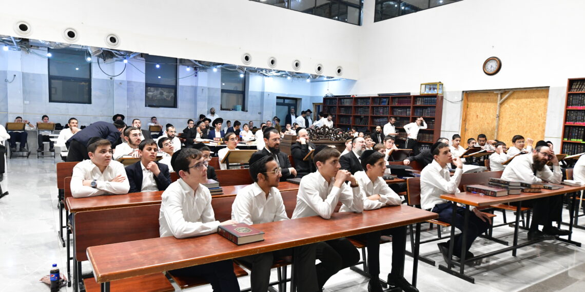 תורה מגנא ומצלא