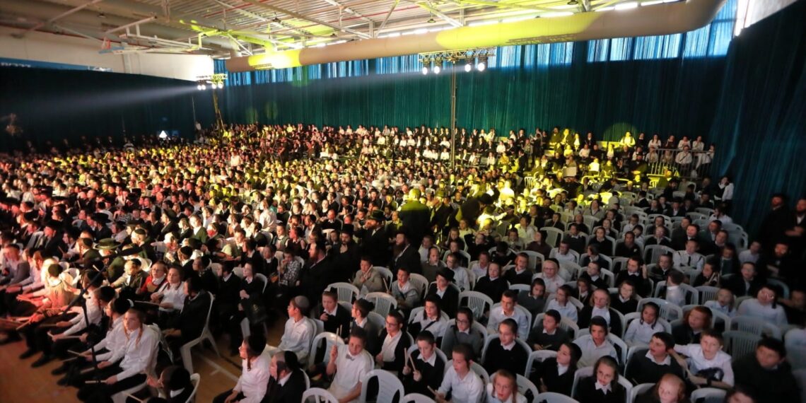 השלהבת עלתה מאליה