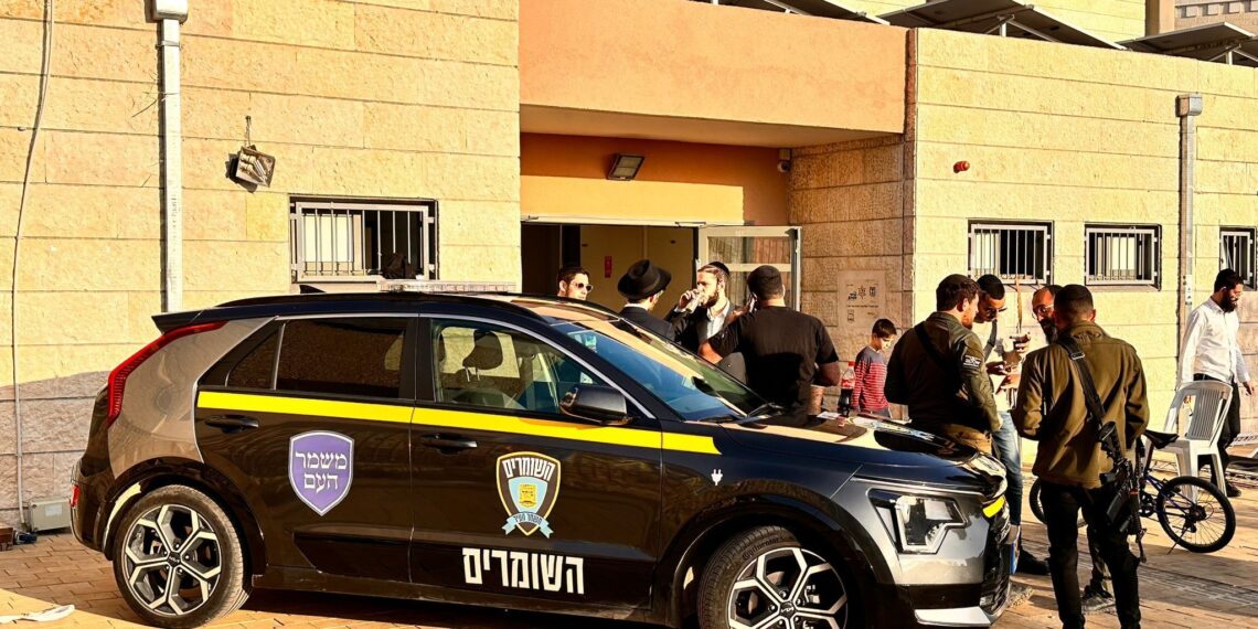 מגינים על הבית