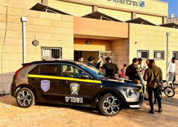 מגינים על הבית