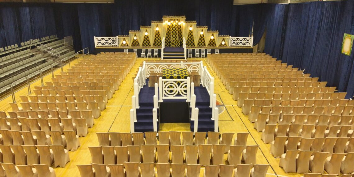 קול השם בהדר