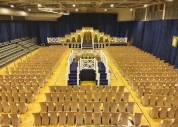 קול השם בהדר