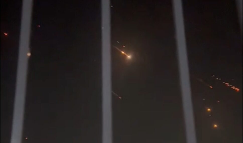 רוב ניסים בלילה