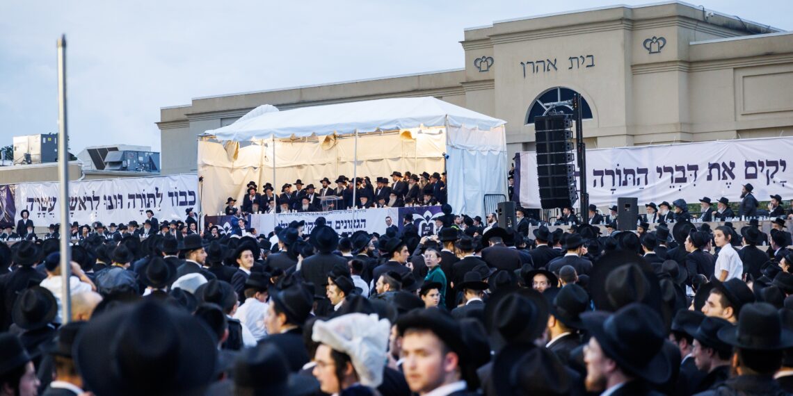 גדולי ישראל זעקו: ‘יהודי אמריקה, ראטעוועט!’