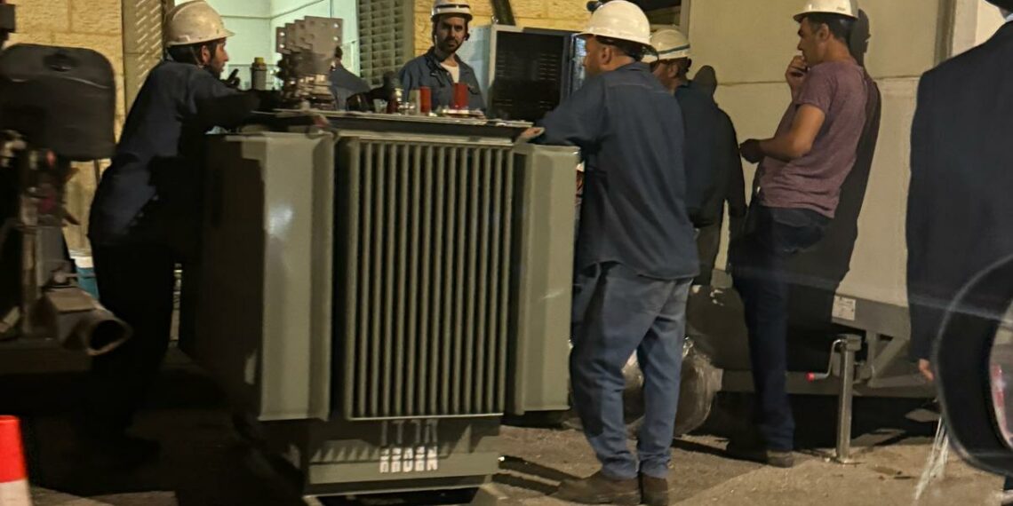 אור במושבותם