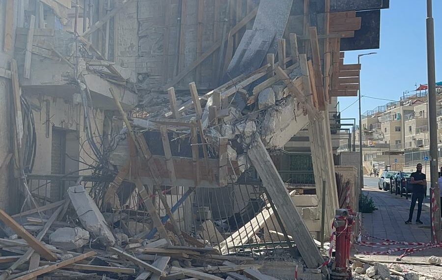 עד לב השמים