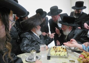 הנה המלכים נועדו