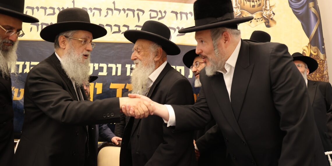 קול התורה מהדהד בכל רחבי העיר