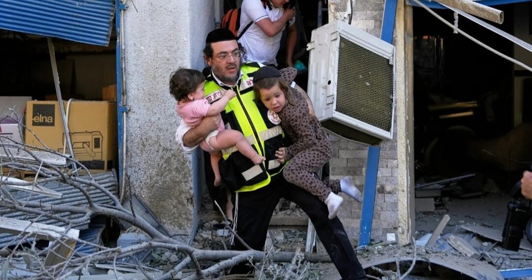 עיני ד’ אלוקיך בה