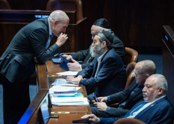 בג”ץ נגד התורה
